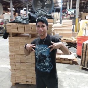 Meet your Posher, Pindio